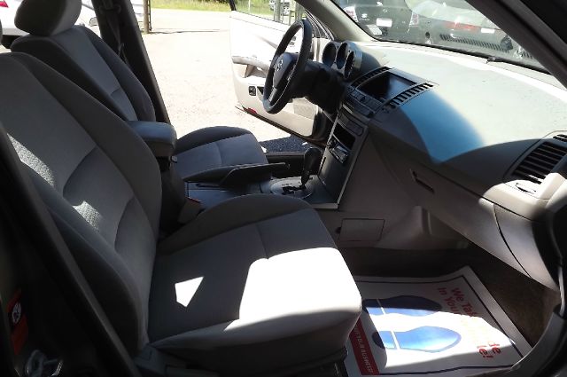 2004 Nissan Maxima SE