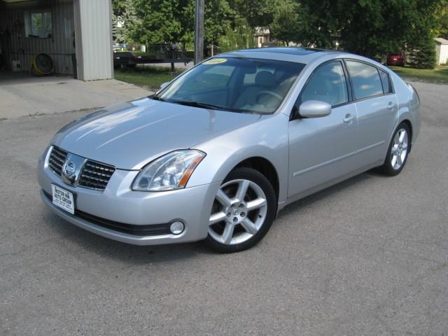 2004 Nissan Maxima 4dr 2WD Ultimate