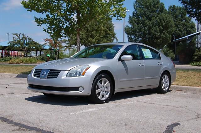 2004 Nissan Maxima 3