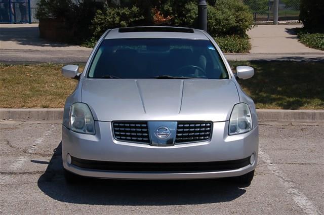 2004 Nissan Maxima 3