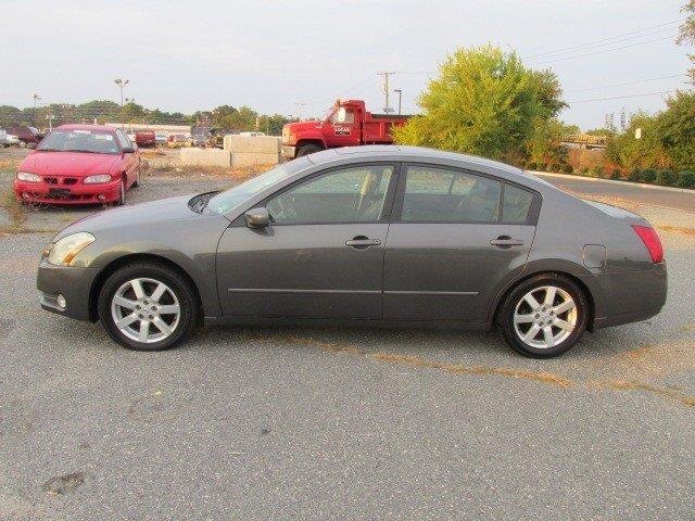 2004 Nissan Maxima Unknown