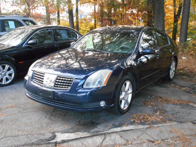 2004 Nissan Maxima SE