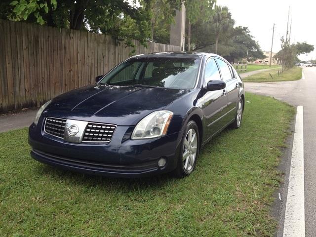 2004 Nissan Maxima LE