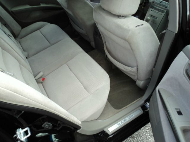 2004 Nissan Maxima SE