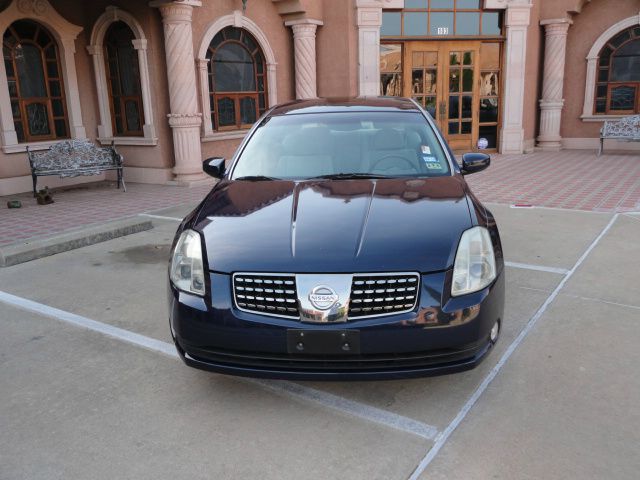 2004 Nissan Maxima 2WD Value - 100A