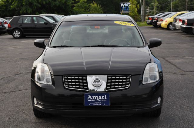 2004 Nissan Maxima SE