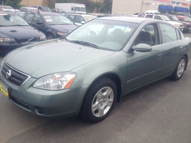 2004 Nissan Maxima Unknown