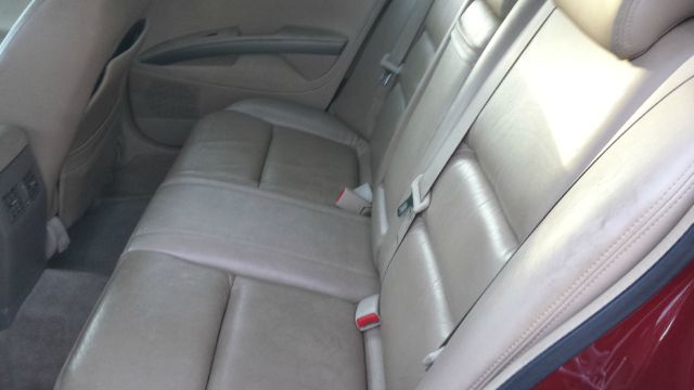 2004 Nissan Maxima SE