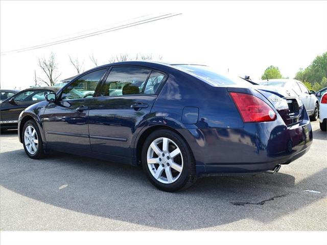 2005 Nissan Maxima Unknown