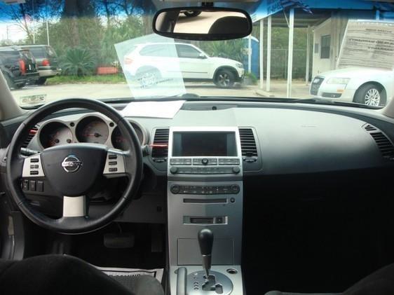 2005 Nissan Maxima SE