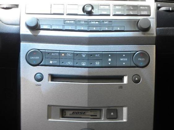 2005 Nissan Maxima SE