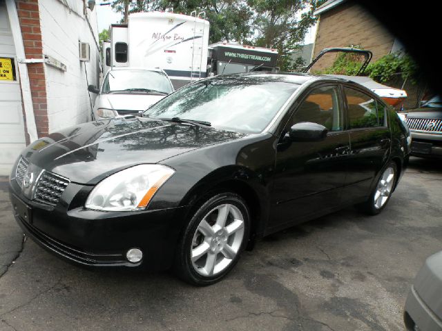 2005 Nissan Maxima Xdrive30i SUV
