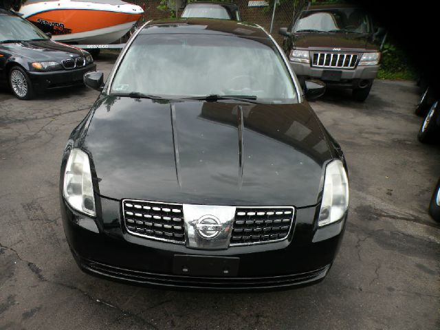 2005 Nissan Maxima Xdrive30i SUV
