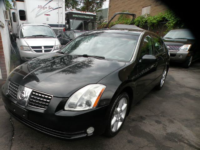 2005 Nissan Maxima Xdrive30i SUV