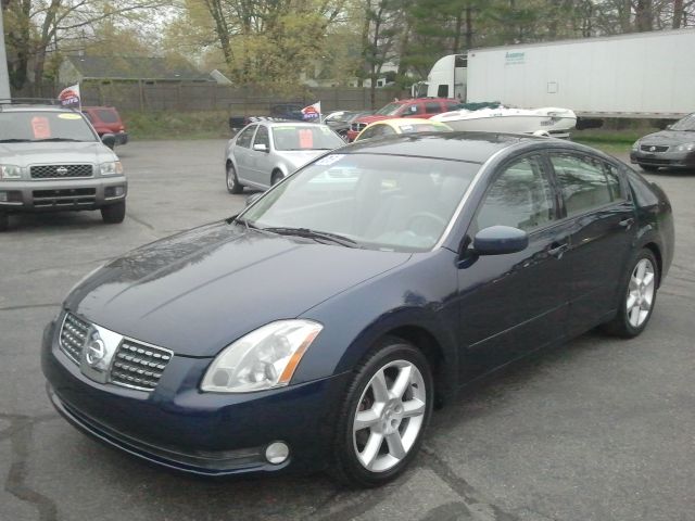 2005 Nissan Maxima SE