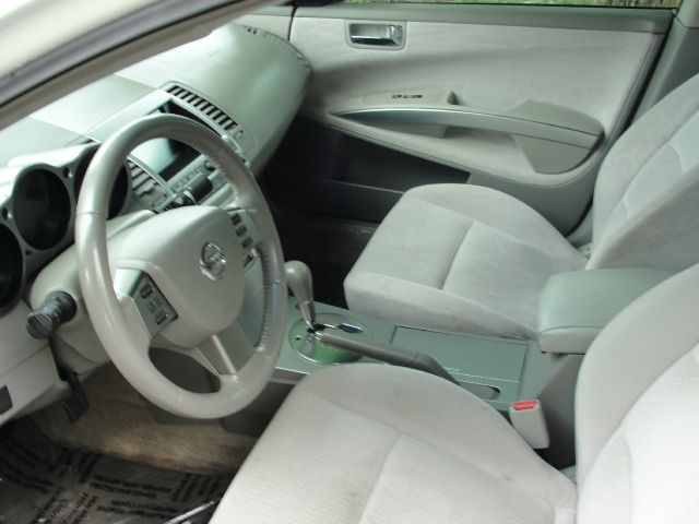 2005 Nissan Maxima SE