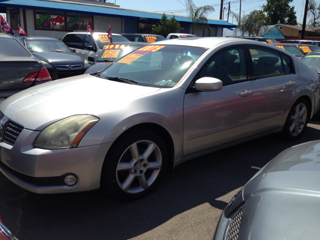 2005 Nissan Maxima Xdrive30i SUV
