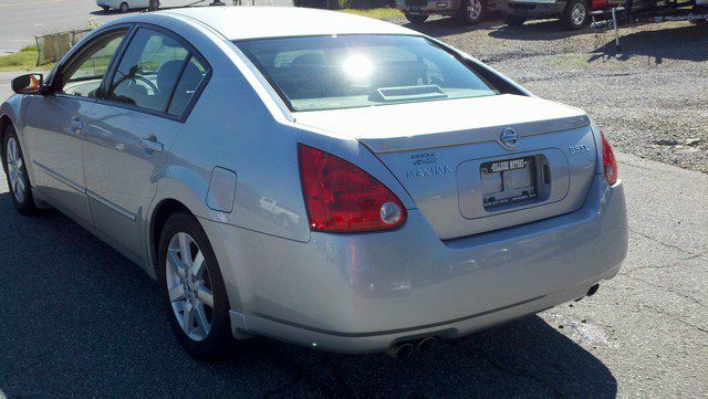 2005 Nissan Maxima LS S