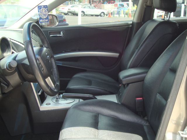 2005 Nissan Maxima SE