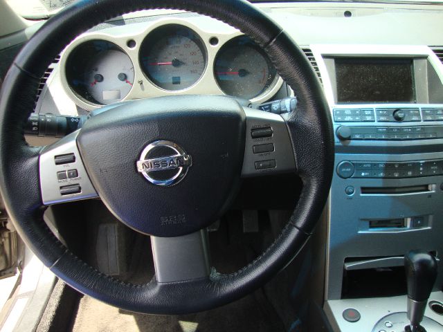 2005 Nissan Maxima SE