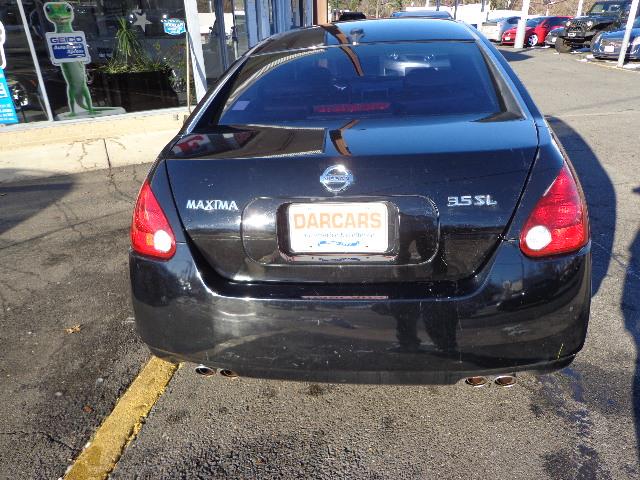 2005 Nissan Maxima ST Pickup 4D 5 1/2 Ft