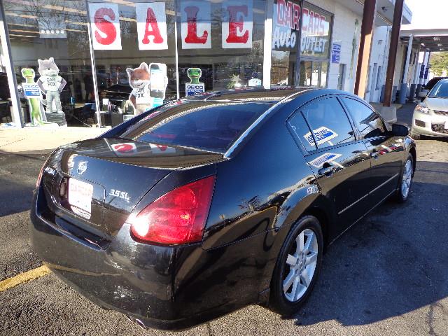 2005 Nissan Maxima ST Pickup 4D 5 1/2 Ft