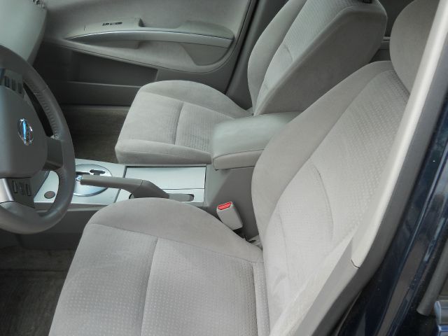 2005 Nissan Maxima SE