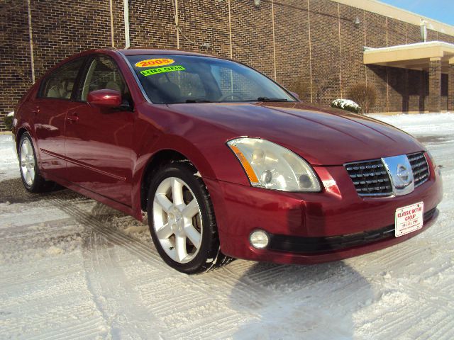 2005 Nissan Maxima SE