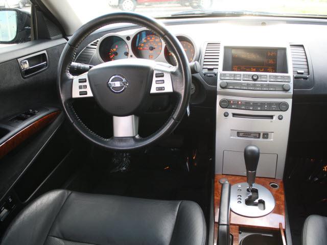 2005 Nissan Maxima LS S