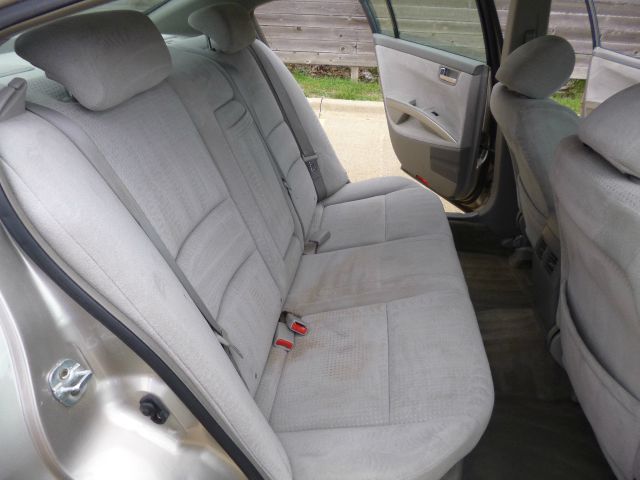 2005 Nissan Maxima SE