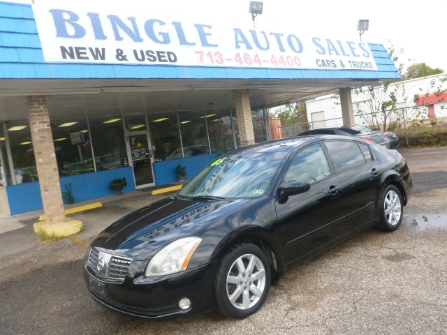 2005 Nissan Maxima SE