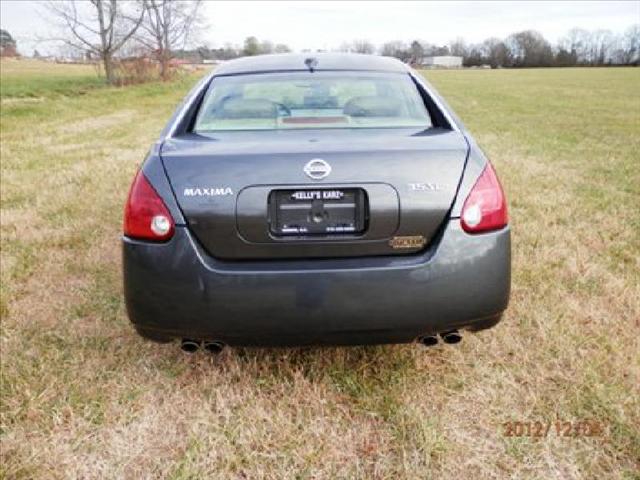 2005 Nissan Maxima LS S