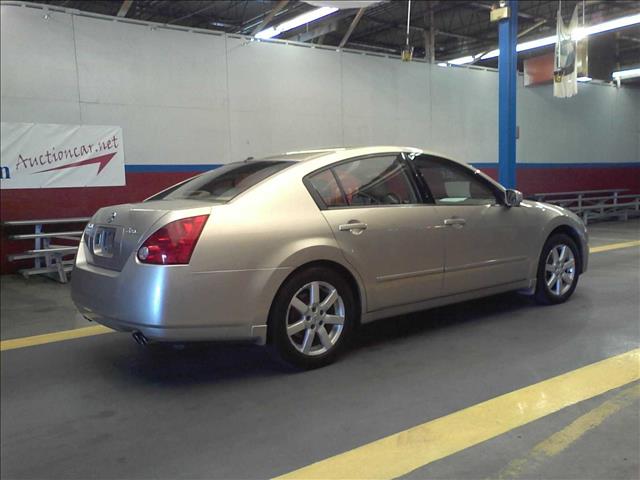 2005 Nissan Maxima Slk32