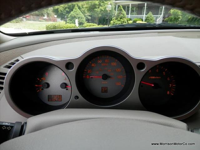 2005 Nissan Maxima Unknown