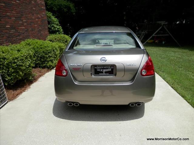 2005 Nissan Maxima Unknown