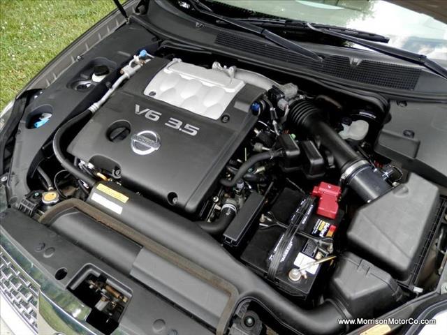 2005 Nissan Maxima Unknown