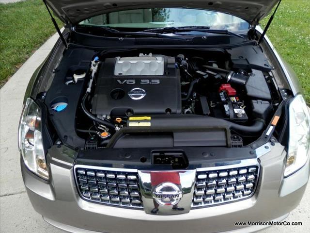 2005 Nissan Maxima Unknown