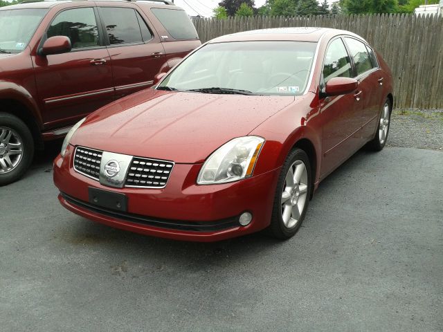 2005 Nissan Maxima SE