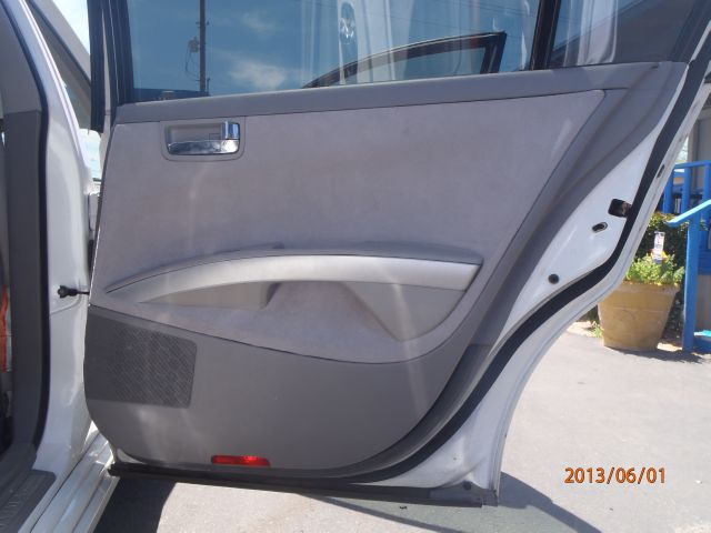 2005 Nissan Maxima SE