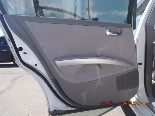 2005 Nissan Maxima SE