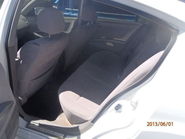 2005 Nissan Maxima SE