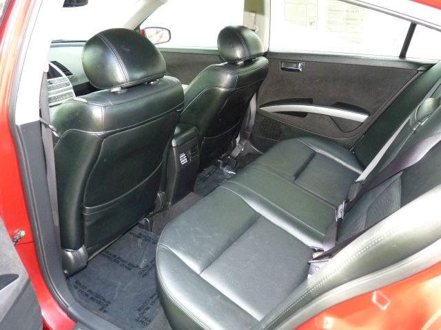 2005 Nissan Maxima SE