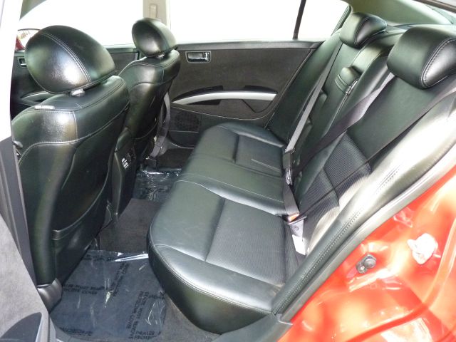 2005 Nissan Maxima SE