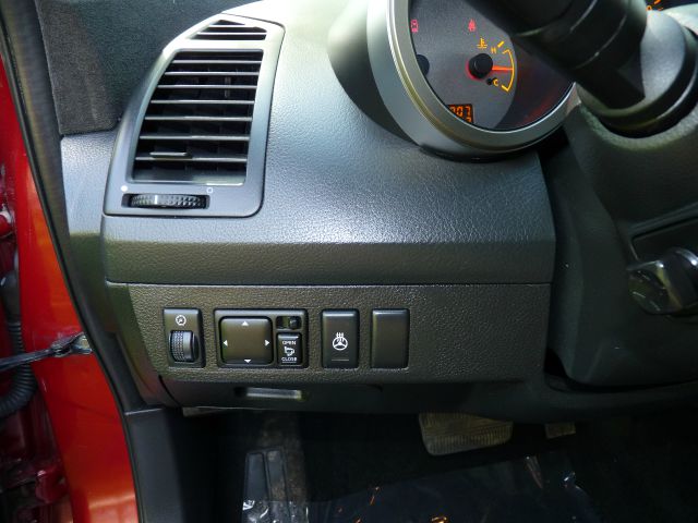 2005 Nissan Maxima SE