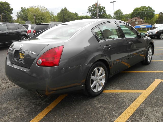 2005 Nissan Maxima LS S