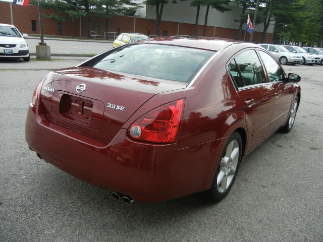 2006 Nissan Maxima SE
