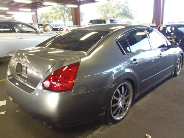 2006 Nissan Maxima SE