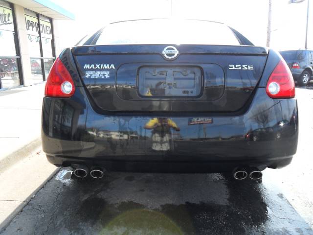 2006 Nissan Maxima S 4x4 SUV