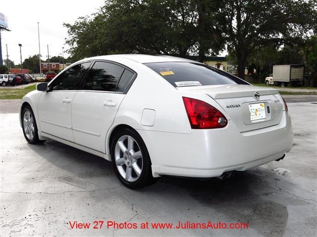 2006 Nissan Maxima LE