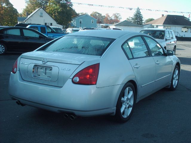 2006 Nissan Maxima SE